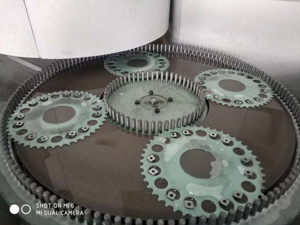 carbide blade grinding 01- grace@skfjx.com